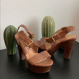 Wooden chunky platform heels